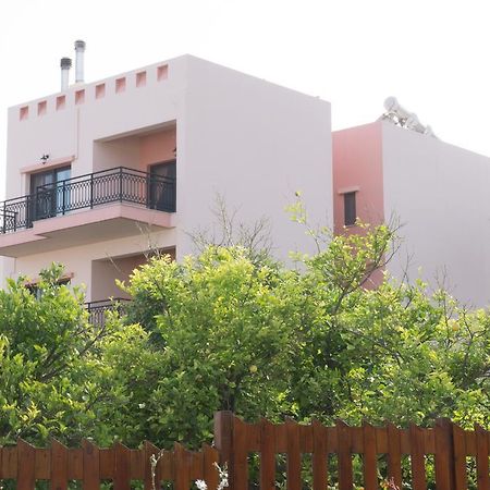 Porfyra'S Island Apartamento Makrýgialos Exterior foto